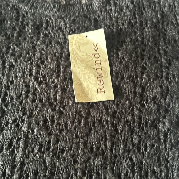 Black short sleeve crocheted top. Size small. - Picture 5 of 5